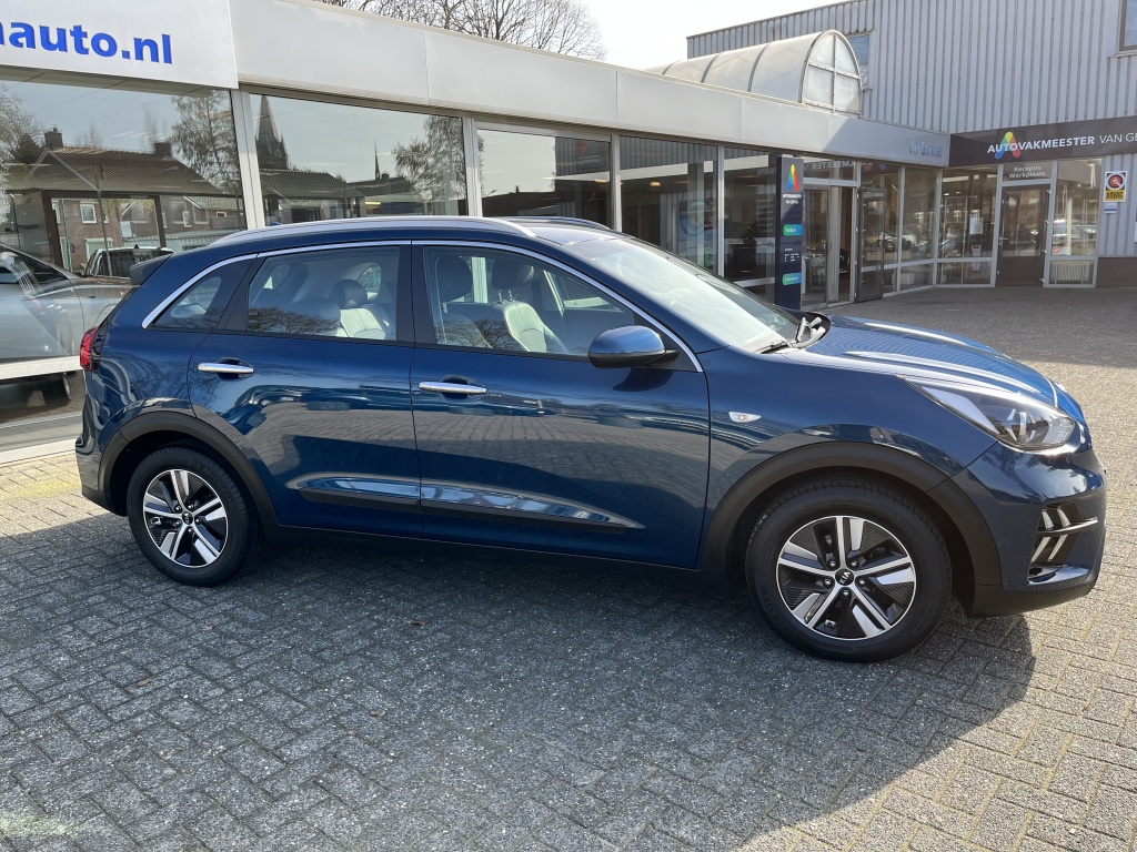 Kia Niro 1.6 GDi Hybrid DynamicLine | Apple Carplay | Camera | Cruise | Trekhaak 51698540-1.jpg | Van Gerwen Auto