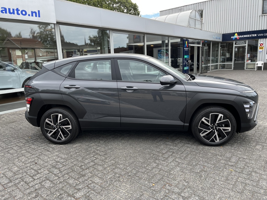 Hyundai Kona 1.6 GDI HEV Comfort | Apple/Carplay | Navi | Camera 52684833-1.jpg | Van Gerwen Auto