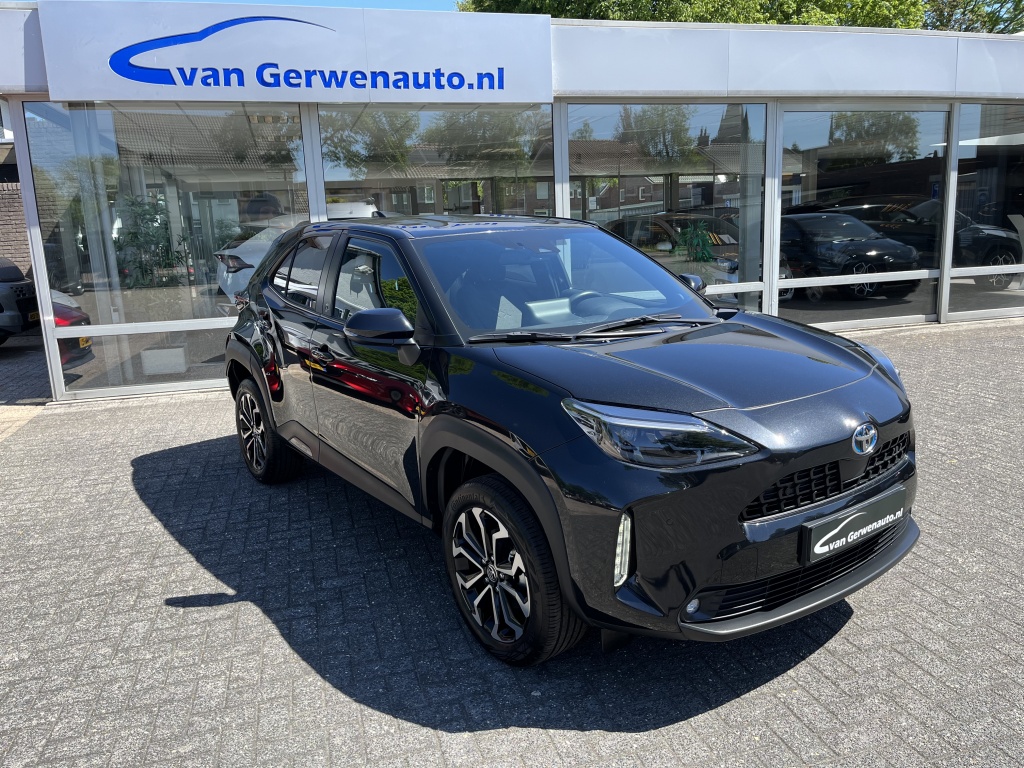 Toyota Yaris Cross 1.5 Hybrid TeamD | Ad. Cruise | Navi | Camera | Winter-pakket 53186904-0.jpg | Van Gerwen Auto
