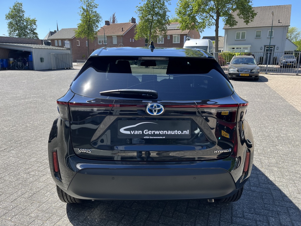 Toyota Yaris Cross 1.5 Hybrid TeamD | Ad. Cruise | Navi | Camera | Winter-pakket 53186904-2.jpg | Van Gerwen Auto