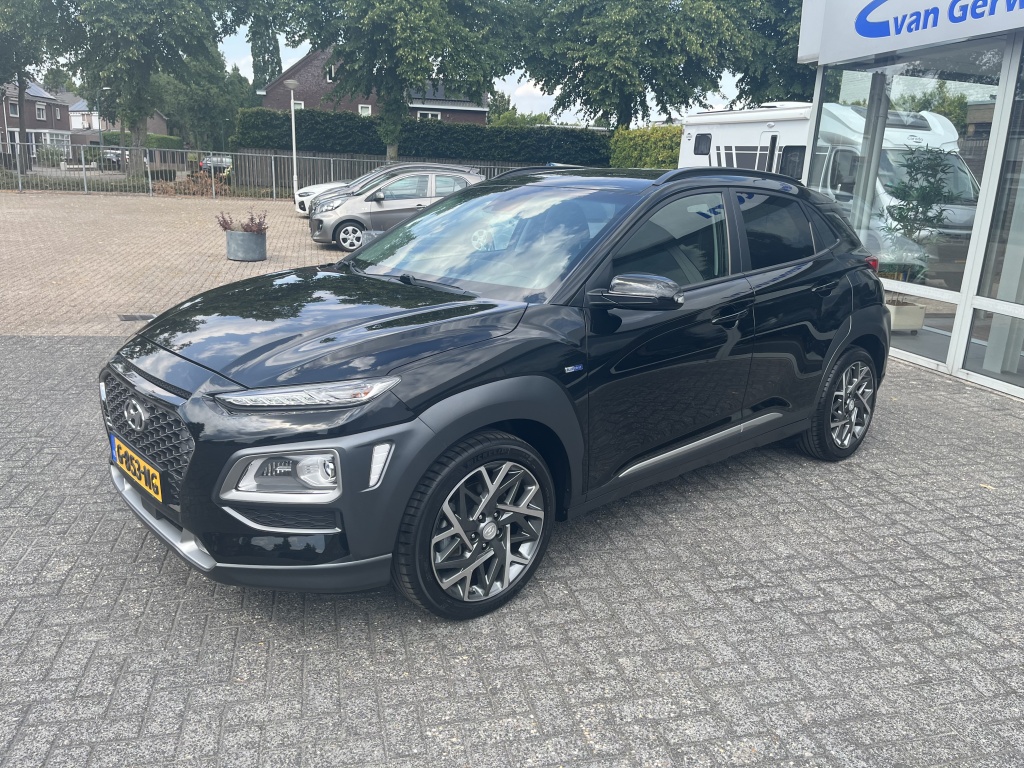 Hyundai Kona 1.6 GDI HEV Premium | Head up | Leer | NL auto 55081345-4.jpg | Van Gerwen Auto