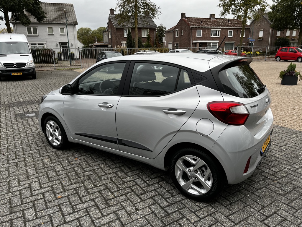 Hyundai i10 1.0 Comfort 5-zits | Airco | Apple Carplay Navi |Cruise | Winterpakket 57669830-3.jpg | Van Gerwen Auto